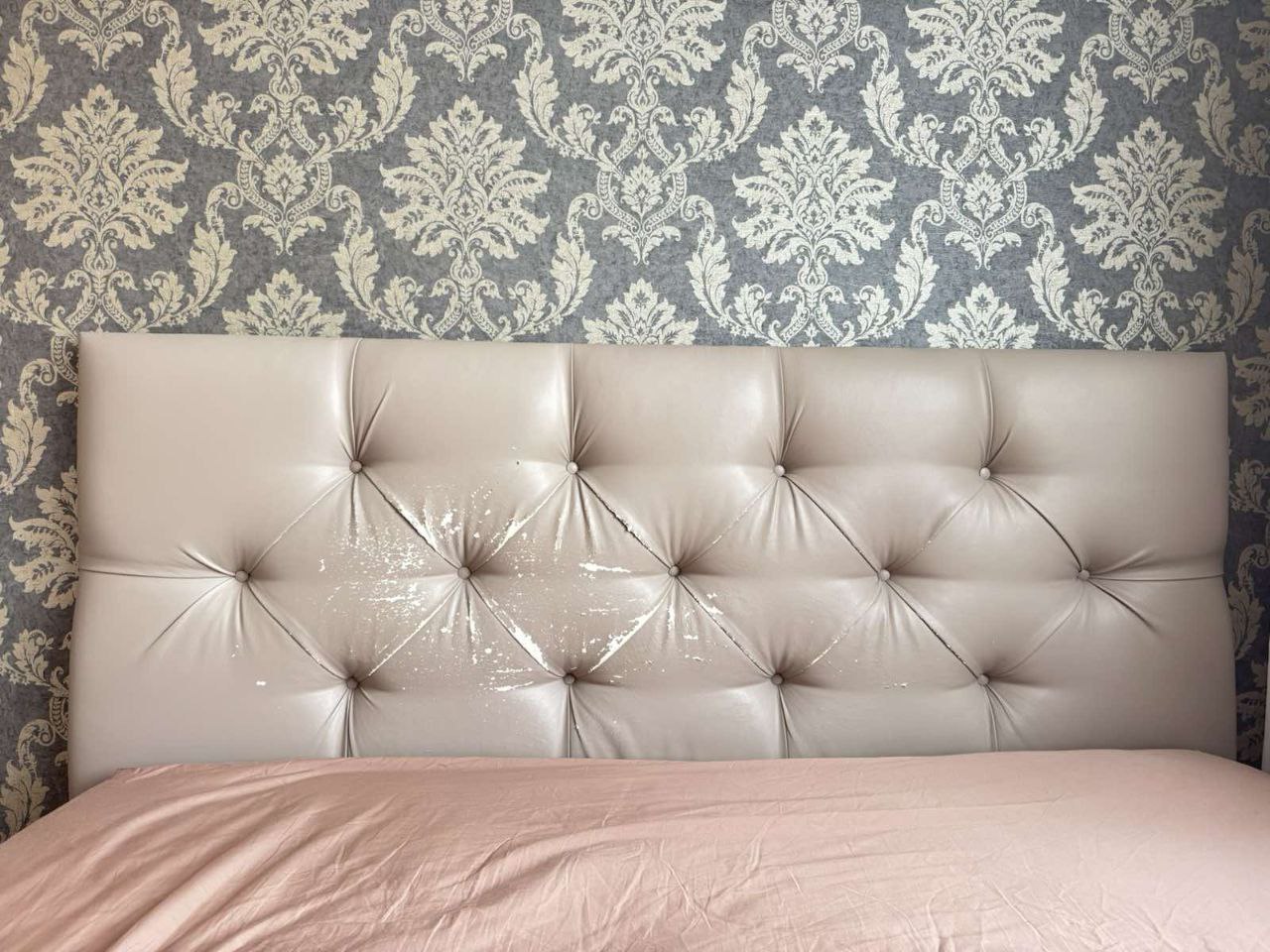 Перетяжка изголовий кровати 