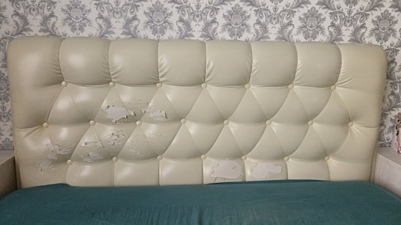 Перетяжка изголовий кровати 