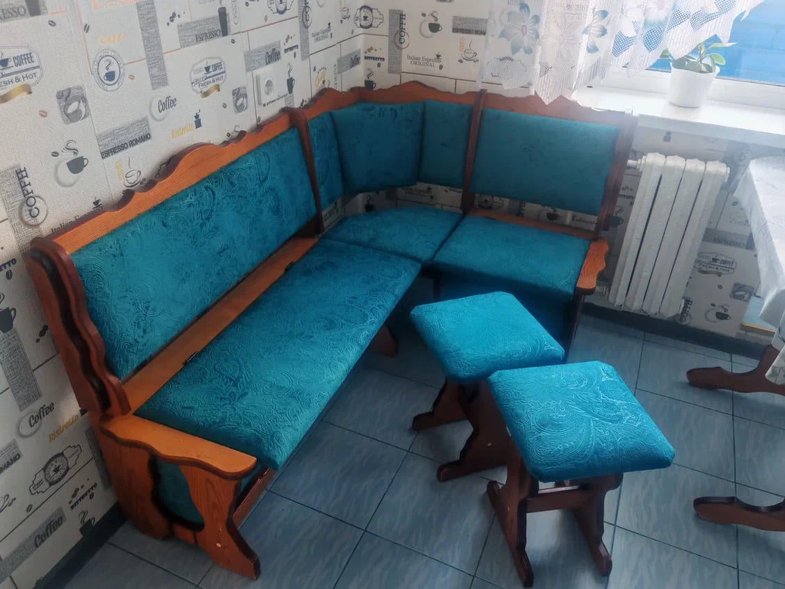 Перетяжка кухонных уголков в Гродно